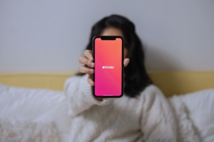 Moedas virtuais e metaverso chegam ao Tinder Moedas virtuais e metaverso chegam ao Tinder