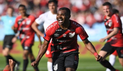 Athletico-PR é bicampeão da Copa Sul-Americana