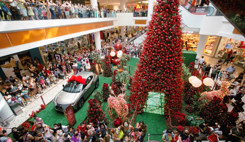 Boulevard inaugura decoração de Natal e anuncia promo