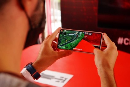 Claro alcança 1,5 Gbps em teste de 5G na Stock Car Claro alcança 1,5 Gbps em teste de 5G na Stock Car