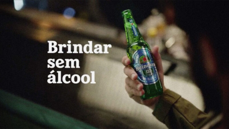 Campanha da Heineken mostra que é possível brindar e curtir sem álcool