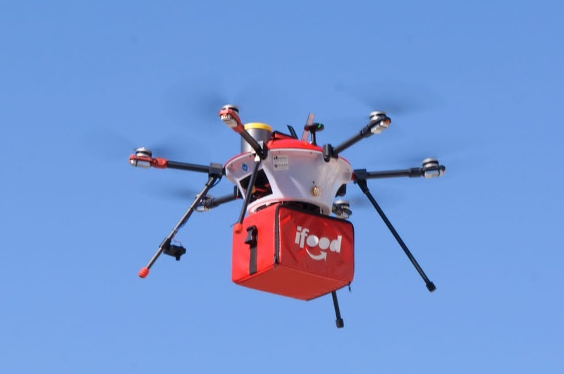 iFood recebe autorização para usar drones no delivery