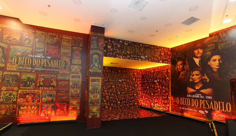 Disney cria exposição imersiva do filme O Beco do Pesadelo