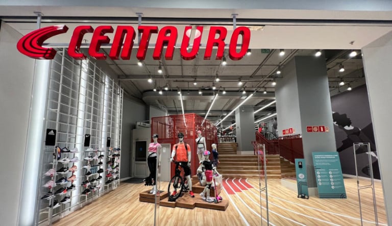 Centauro abre mega loja em Curitiba