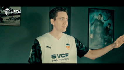 Ator de Harry Potter divulga nova contratação do Valencia