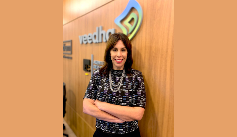 Daniela Ayala é nova Head de Marketing da Veedha Investimentos