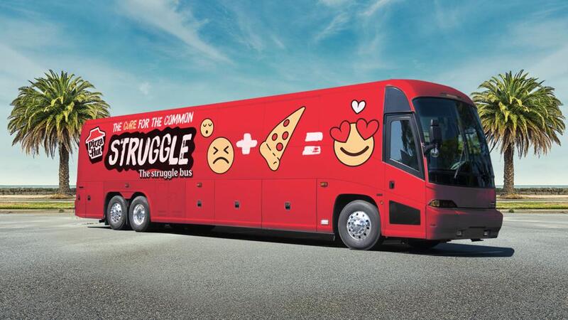 Pizza Hut EUA cria ônibus para eliminar sensação de esgotamento