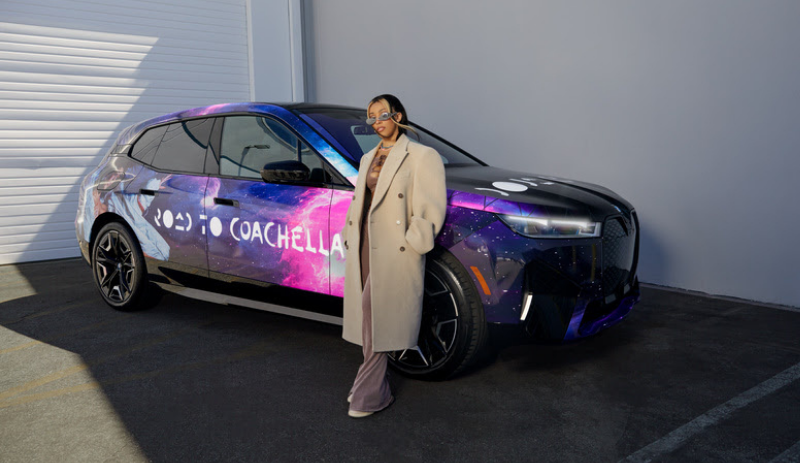 BMW exalta mobilidade elétrica no Coachella