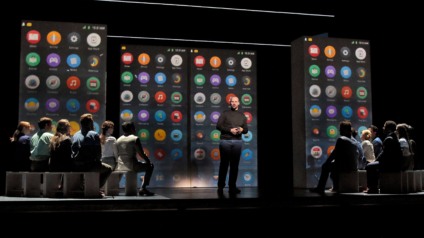 Edward Parks, who plays Steve Jobs, and the Santa Fe Opera Chorus in The (R)evolution of Steve Jobs.</em