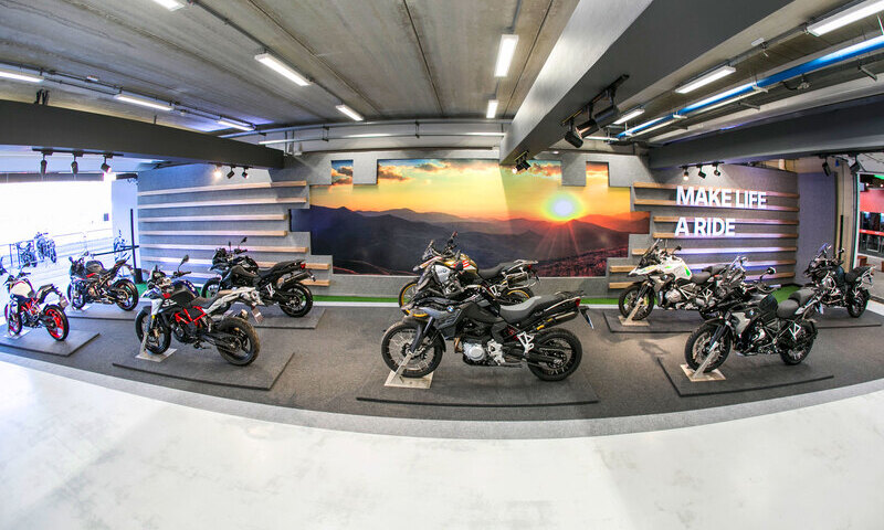 Netza assina estande da BMW Motorrad Brasil no Festival Interlagos