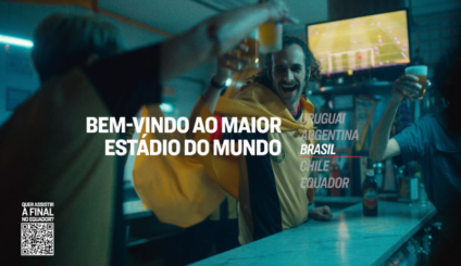 Amstel apresenta bares como o 'maior estádio do mundo'