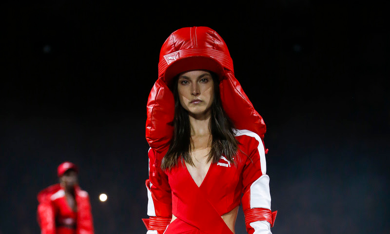 Puma junta moda e tecnologia em novo e elegante desfile Futrograde