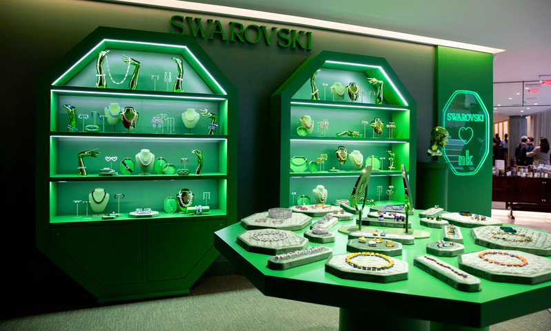 Swarovski abre sua primeira pop up store no Brasil Swarovski abre sua primeira pop up store no Brasil