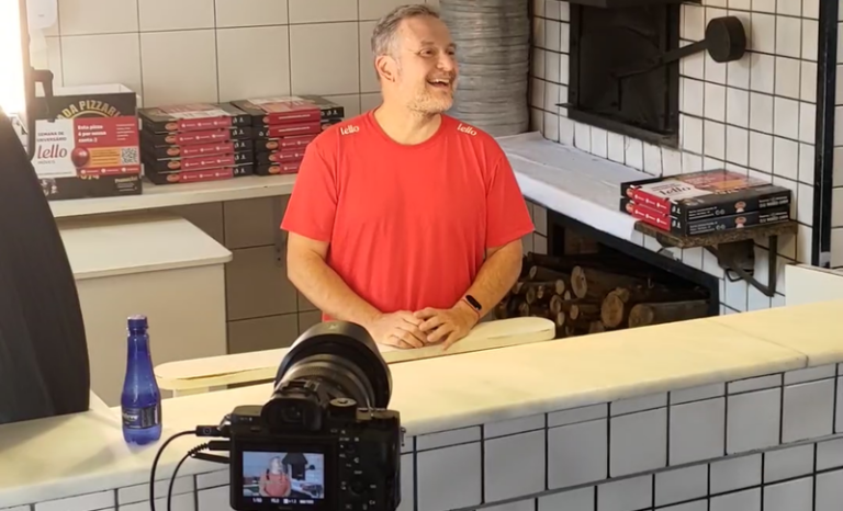 Lello Imóveis entrega pizzas de graça a moradores da Mooca