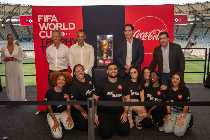 Coca-Cola fez Tour da Taça da Copa do Mundo no Rio e SP