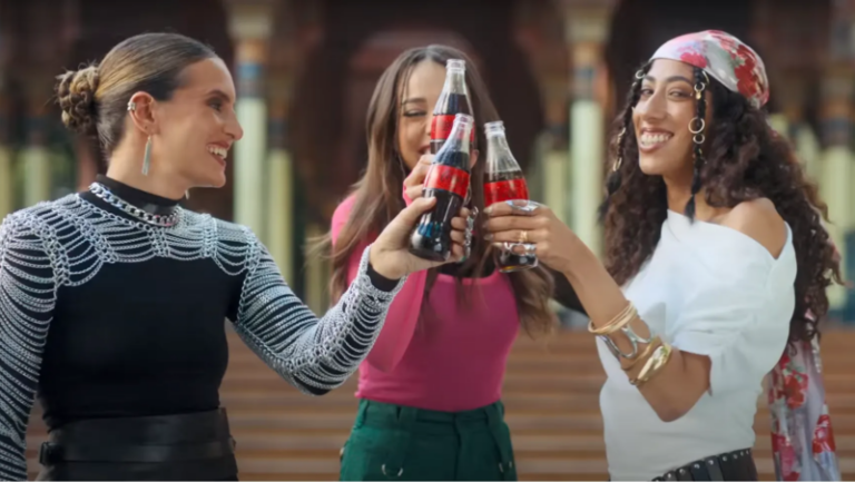 Coca-Cola lança hino oficial da Copa do Mundo da FIFA