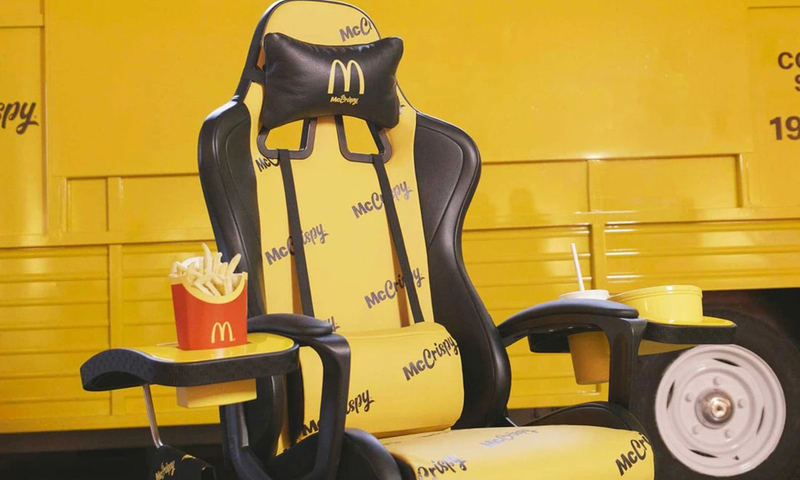 McDonald's cria cadeira gamer resistente a gordura que reaquece lanches