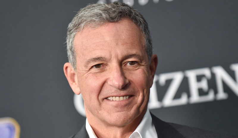 Bob Iger volta à liderança após demissão de CEO da Disney