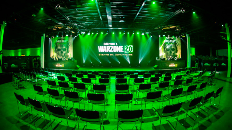 Warzone 2.0 é lançado no Brasil em evento com shows e jogos de exibição