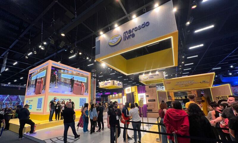Mercado Livre tem espaço com inspiração medieval e estande com experiências interativas e lúdicas na CCXP Mercado Livre tem espaço com inspiração medieval e estande com experiências interativas e lúdicas na CCXP