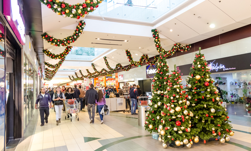 Shoppings preveem contratação de 112 mil temporários e alta de 4% nas vendas para o Natal