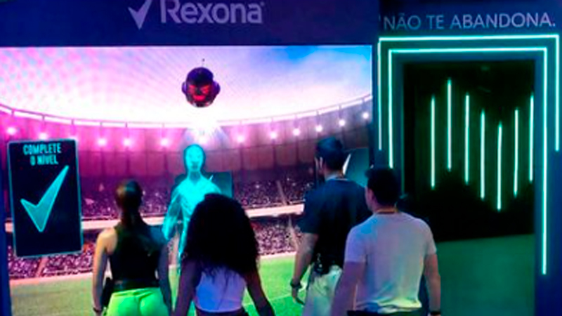 Rexona fez brothers mostrarem seus movimentos futebolísticos em Cinema do Líder