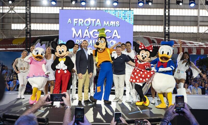 Azul terá quinto avião temático da Disney com o Pateta