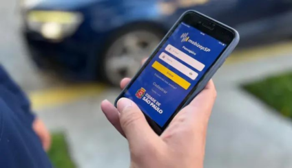 São Paulo lança MobizapSP contra monopólio de Uber e 99