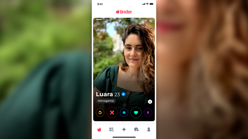 Tinder anuncia recursos inclusivos para seus usuários