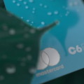 C6 Bank lança ferramenta automática para medir pegada individual de carbono