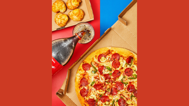 Coca-Cola e Domino’s apostam na combinação de refrigerante com pizza