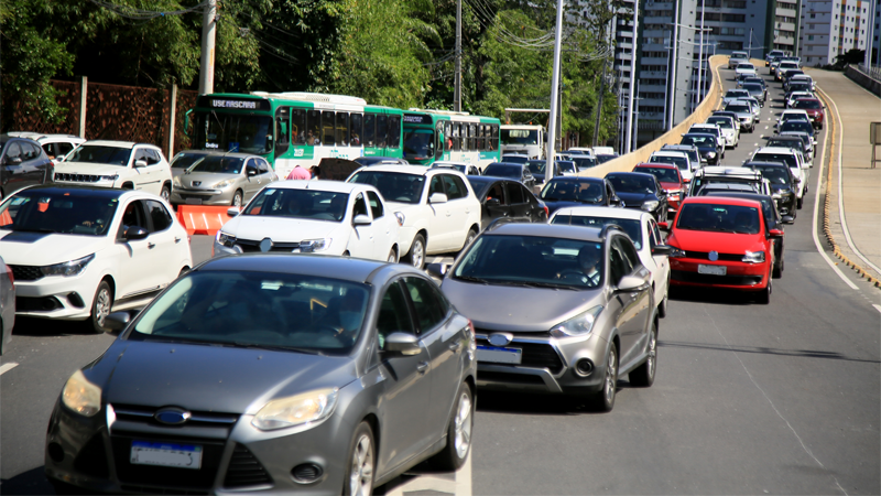 Aplicativo do Sem Parar ajuda motoristas a pagarem IPVA