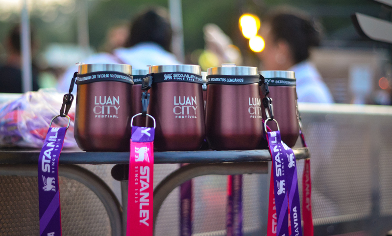 Stanley teve lounge exclusivo e ação para fã-clubes no Luan City Festival