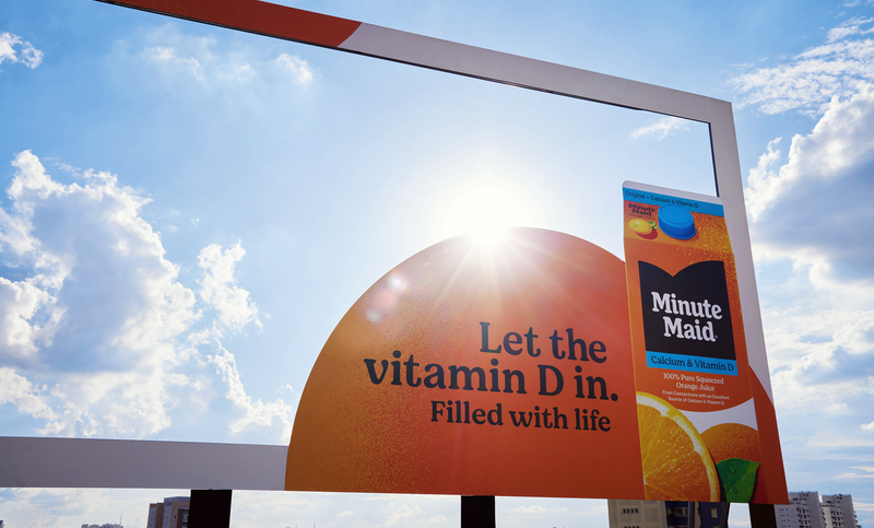 Minute Maid tem o sol como protagonista natural de seus outdoors