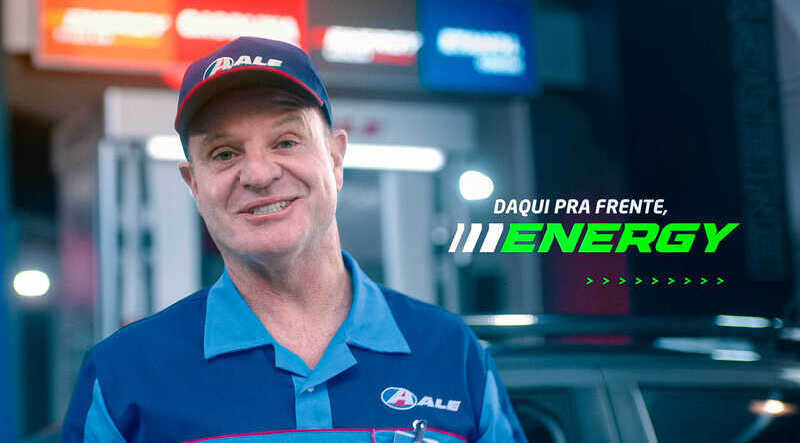 Rubens Barrichello estrela campanha da linha de combustíveis Energy da ALE