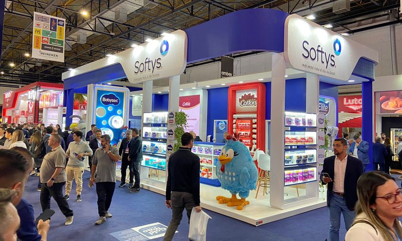 Softys Brasil mostrou solução completa para categoria de papéis e cuidados pessoais na APAS Show