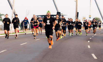 Olympikus promove treino de aquecimento para Maratona Internacional de Porto Alegre