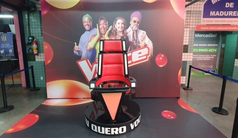 Globo leva ambientação de The Voice Kids ao Mercadão de Madureira