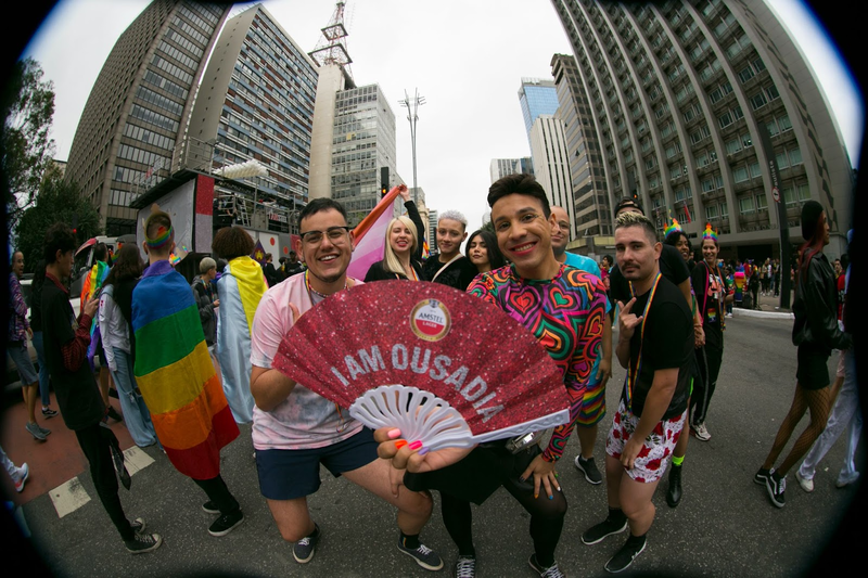 Amstel anuncia shows de Pabllo Vittar e Pepita em seu trio na Parada do Orgulho LGBT+