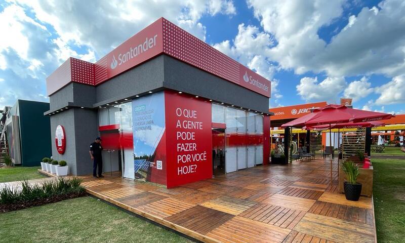 Santander e R8 Live marcam presença em eventos do circuito agro