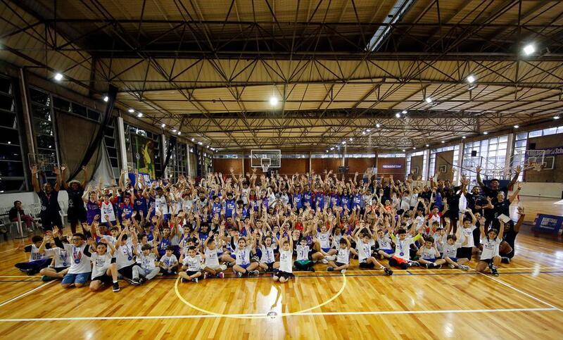 NBA Basketball School recebeu mais de 250 jovens e crianças