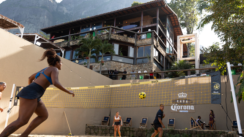 Casa Corona é aberta para temporada da WSL no Rio de Janeiro