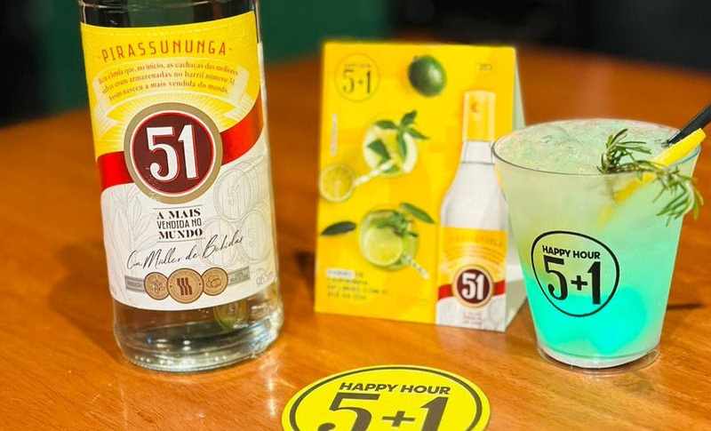 Cachaça 51 apresenta Happy Hour com rodada de caipirinha grátis