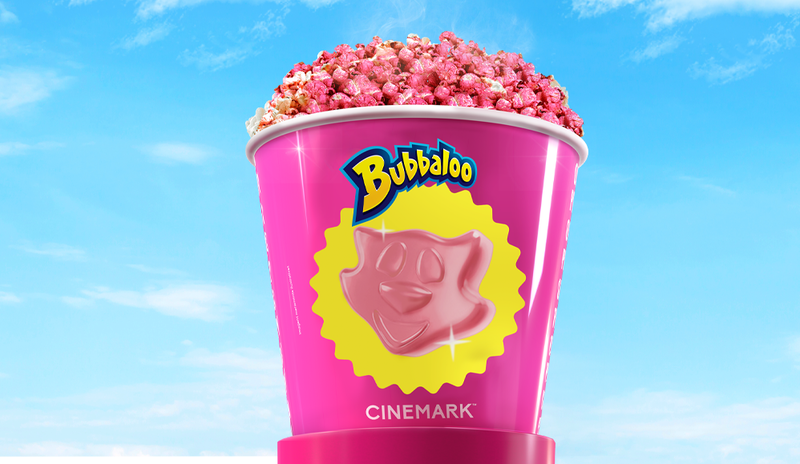 Cinemark e Bubbaloo apresentam combo com pipoca rosa