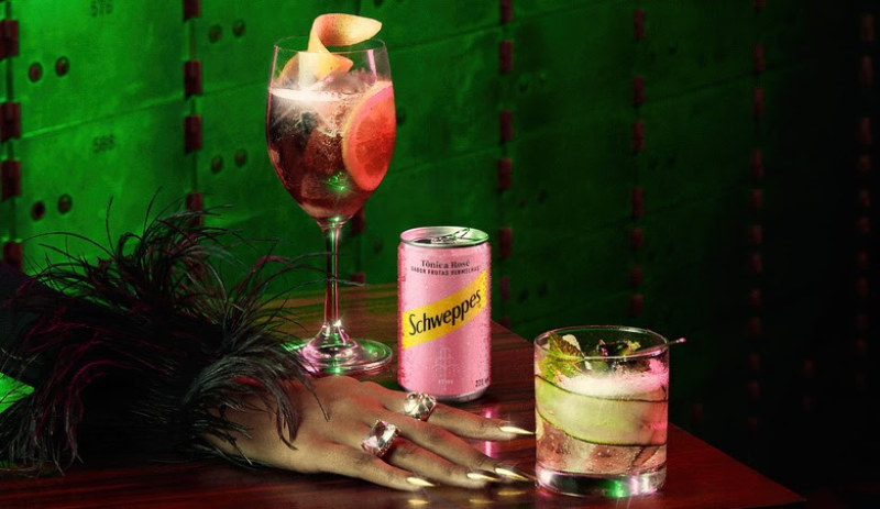 Schweppes traz Tônica Rosé ao Brasil