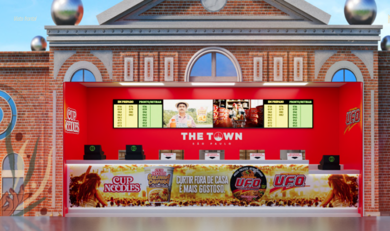 Cup Noodles chega para saciar a fome do público no The Town