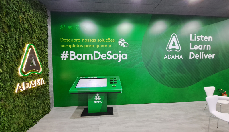 R8 e ADAMA entregaram experiência imersiva e interativa no Congresso Andav