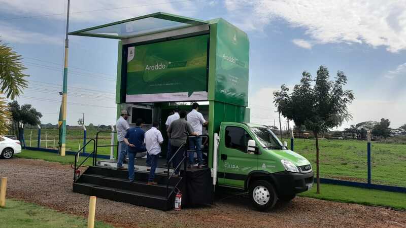 ADAMA faz ação itinerante para apoiar agricultores com nova tecnologia