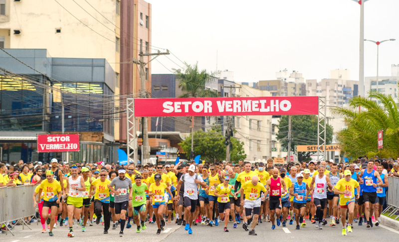 Dez Milhas Garoto reúne 13 mil corredores no Espírito Santo