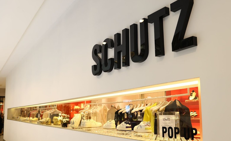 Schutz inaugura pop up de full look no Shopping Iguatemi São Paulo